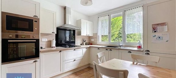 4 bedrooms House in Mennecy, France No. 311059 5