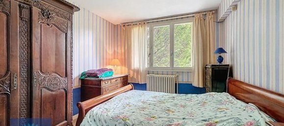 4 bedrooms House in Mennecy, France No. 311059 6