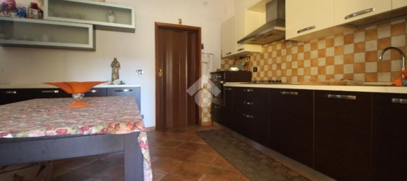 3 rooms Apartment in Reggio Calabria, Italy No. 269332 12