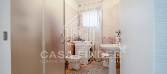 3 Schlafzimmer Wohnung in Parma, Italy, Nr. 272596 11