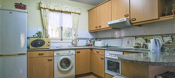 4 bedrooms Villa in Altea, Spain No. 4425 4