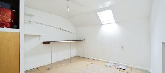 2 bedrooms House in Worksop, United Kingdom No. 2303 9