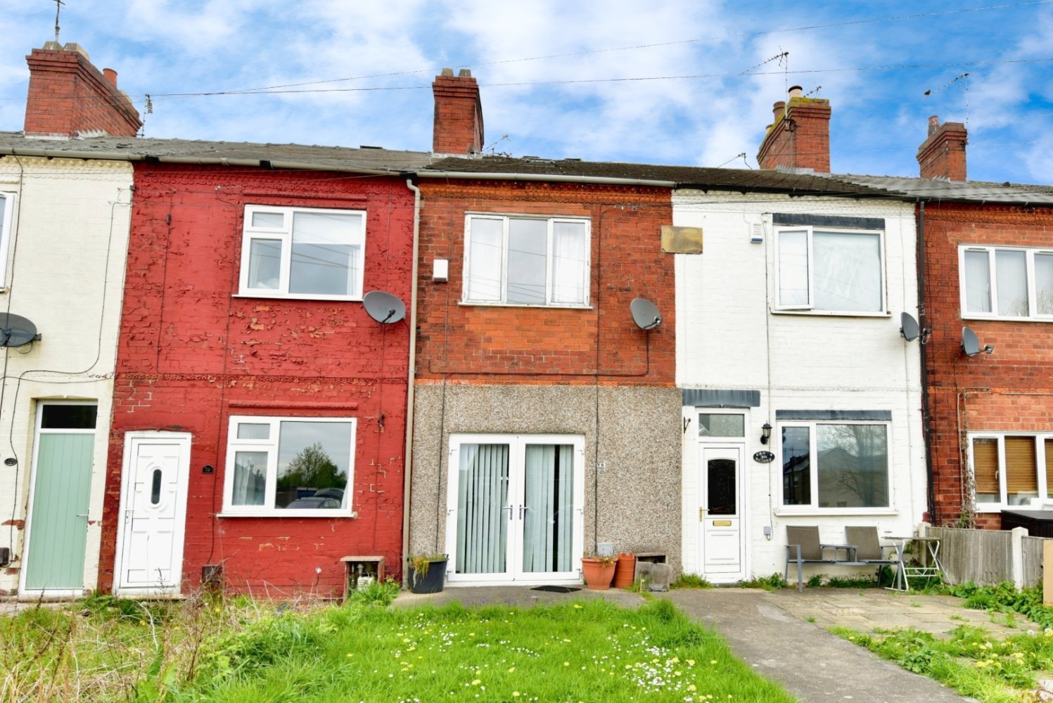 2 bedrooms House in Worksop, United Kingdom No. 2303