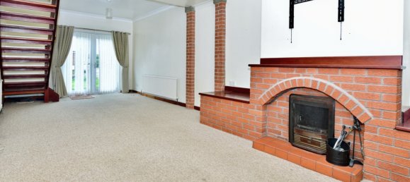 2 bedrooms House in Worksop, United Kingdom No. 2303 3