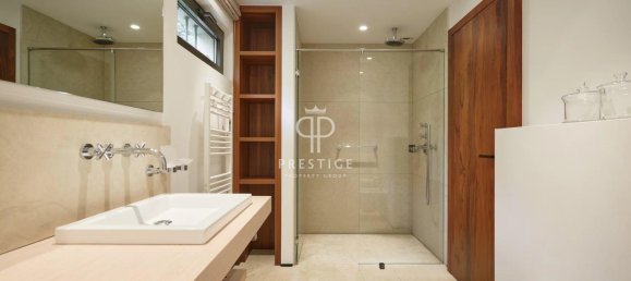 5 bedrooms Villa in Saint-Tropez, France No. 347799 12