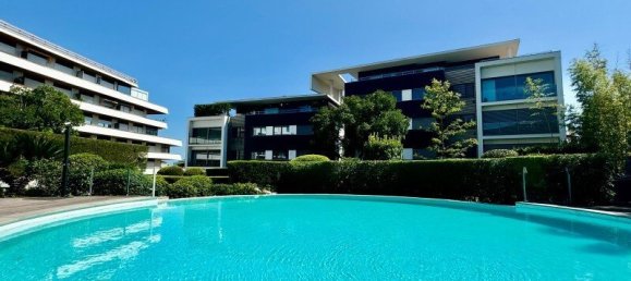 3 bedrooms Penthouse in Cascais, Portugal No. 96362 16