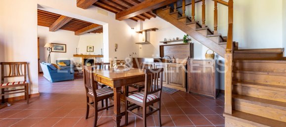 Квартира с 3 спальнями в Бучине, Италия № 138768 8