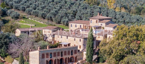 Квартира с 3 спальнями в Бучине, Италия № 138768 4