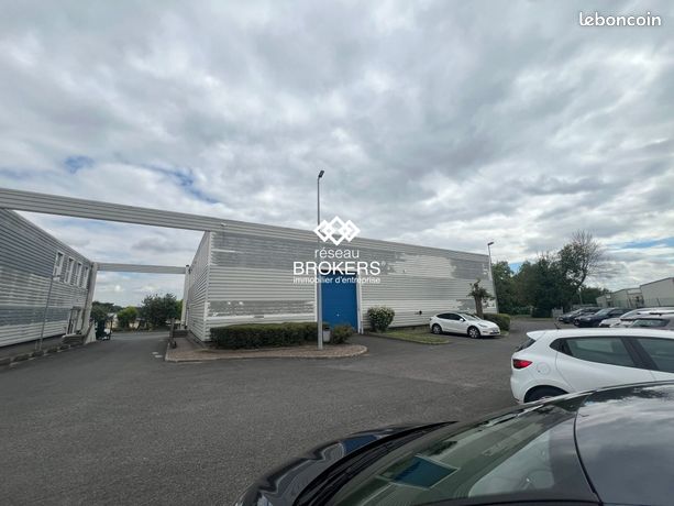 Gewerbliche Immobilie in Gonesse, France 1080m², Nr. 354033