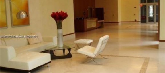2 dormitorios propiedad comercial en venta en Miami, Miami-Dade, Florida, USA № 614220 19