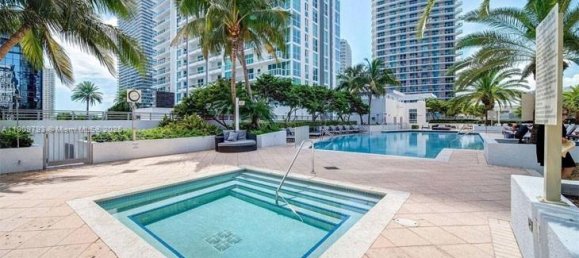 2 dormitorios propiedad comercial en venta en Miami, Miami-Dade, Florida, USA № 614220 10