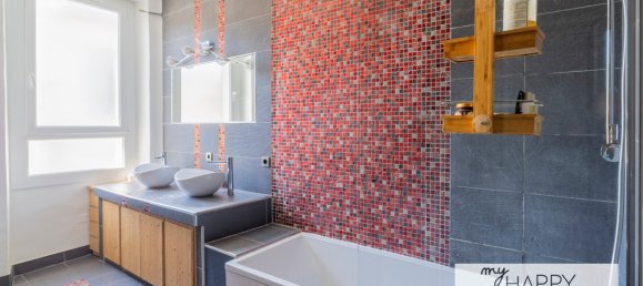 3 bedrooms Villa in Marseille, France No. 347890 5