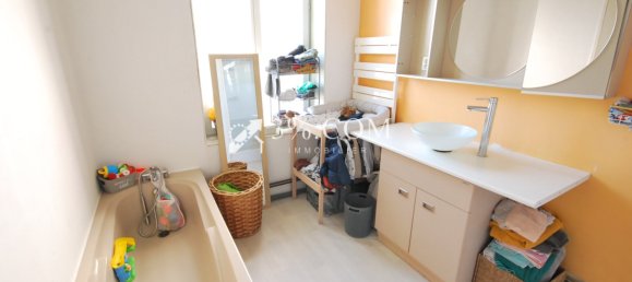 3 bedrooms Villa in Comines, France No. 226651 8