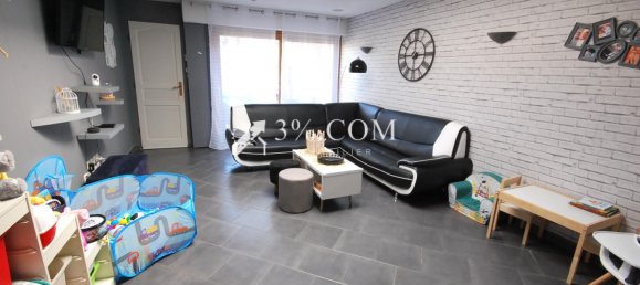 3 bedrooms Villa in Comines, France No. 226651 3