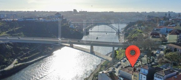 553m² Building in Porto, Portugal No. 109405 25