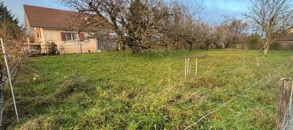 745m² Land in La Batie-Montgascon, France No. 203904 2