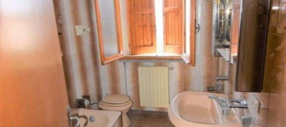 Casa de 4 habitaciónes en Russi, Italy No. 24446 28