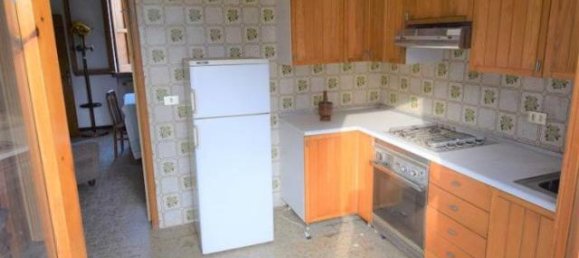 Casa de 4 habitaciónes en Russi, Italy No. 24446 10