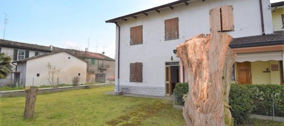 Casa de 4 habitaciónes en Russi, Italy No. 24446 18