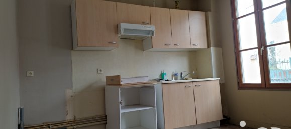 5 rooms House in Saint-Gaultier, France No. 348989 3