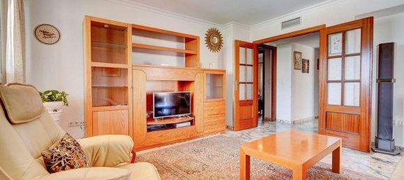 3 bedrooms Penthouse in Fuengirola, Spain No. 161185 9