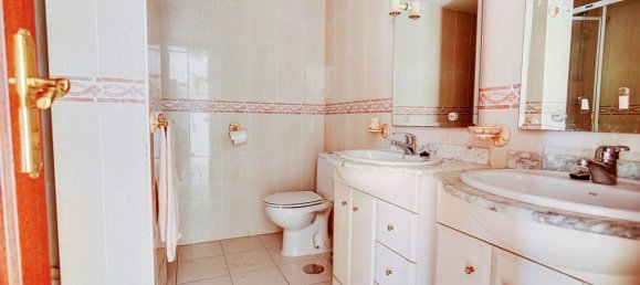 3 bedrooms Penthouse in Fuengirola, Spain No. 161185 34