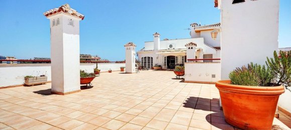 3 bedrooms Penthouse in Fuengirola, Spain No. 161185 26