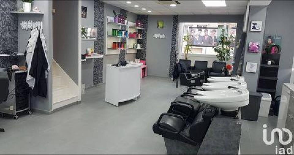 Фабрика 55м² в Труа, Франция № 20437