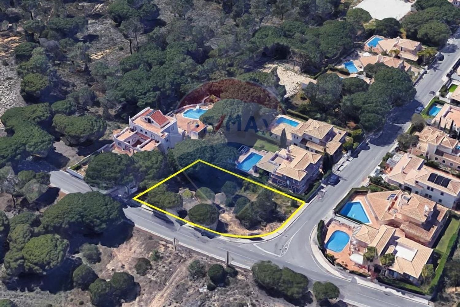 Terreno en Almancil, Portugal 1055 m² No. 57817