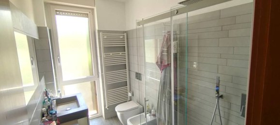 3 bedrooms Apartment in Bologna, Italy No. 283187 39