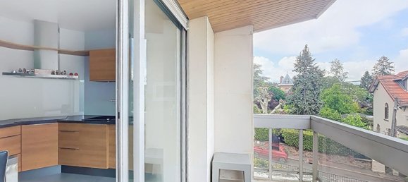 Apartamento de 2 dormitorios en Garches, France No. 320469 4