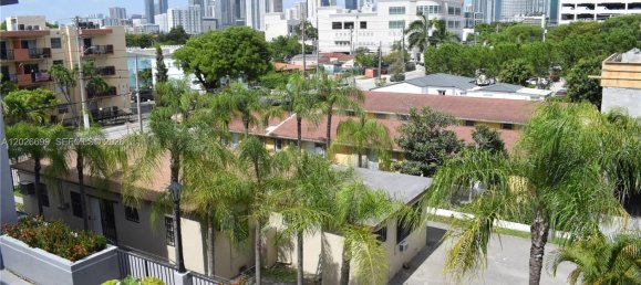 1 dormitorio propiedad comercial en venta en Miami, Miami-Dade, Florida, USA № 615049 8