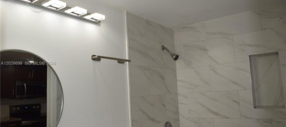 1 dormitorio propiedad comercial en venta en Miami, Miami-Dade, Florida, USA № 615049 21