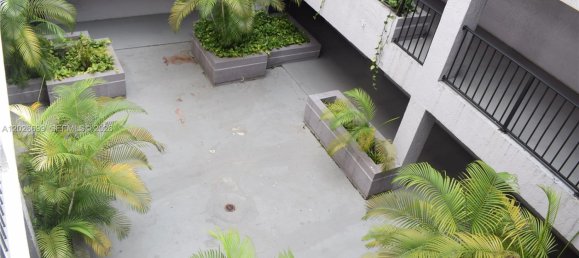 1 dormitorio propiedad comercial en venta en Miami, Miami-Dade, Florida, USA № 615049 12