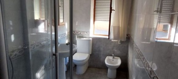 3 Schlafzimmer Haus in Leon, Spain, Nr. 61156 8