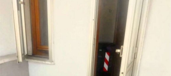 90m² Office in Castelmassa, Italy No. 58024 14