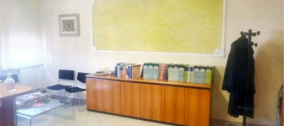 90m² Office in Castelmassa, Italy No. 58024 12
