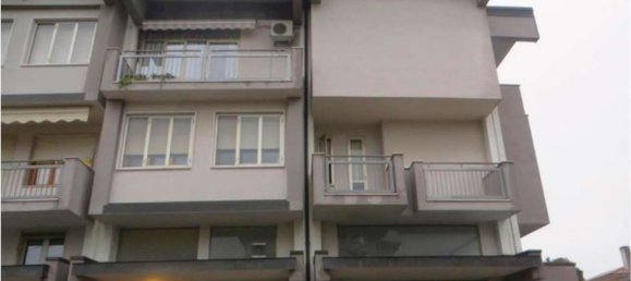 90m² Office in Castelmassa, Italy No. 58024 5