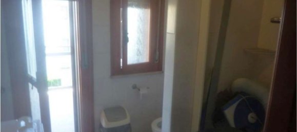 90m² Office in Castelmassa, Italy No. 58024 9