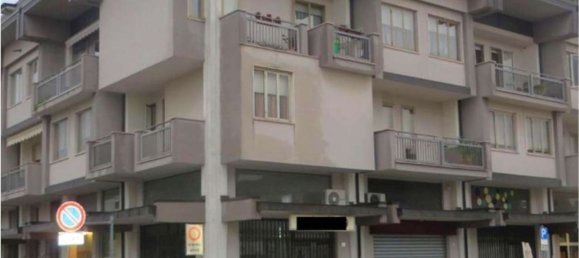 90m² Office in Castelmassa, Italy No. 58024 4