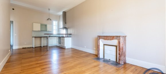 2 chambres Appartement à Tours, France No. 152495 6