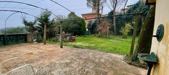 Gebäude in Marsciano, Italy 327m², Nr. 375923 20