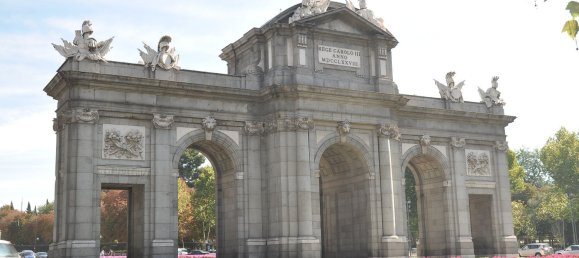 2 bedrooms Apartment in Madrid, Spain No. 85205 13