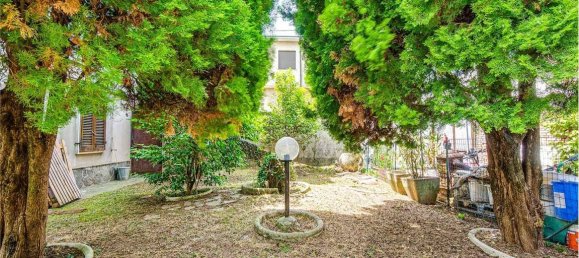 4 chambres Villa à Castano Primo, Italy No. 270455 2