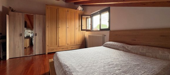 3-salle Appartement à Brembate di Sopra, Italy No. 338602 15