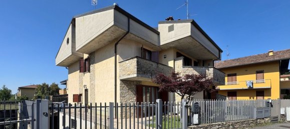 3-salle Appartement à Brembate di Sopra, Italy No. 338602 22