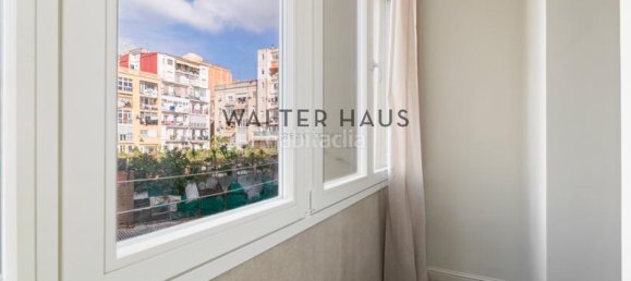 3 chambres Appartement à Eixample, Spain No. 42316 21