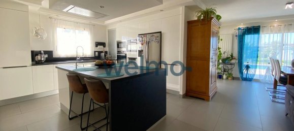 Дом с 4 спальнями в Шатлайон-Пляж, Франция № 335793 6