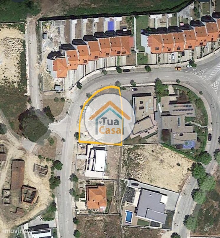 935m² Land in Mundao, Portugal No. 92261