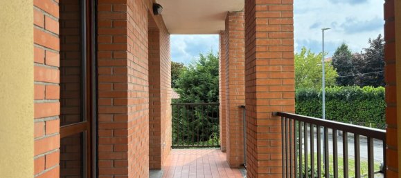 3 rooms Apartment in Bovisio Masciago, Italy No. 334567 8